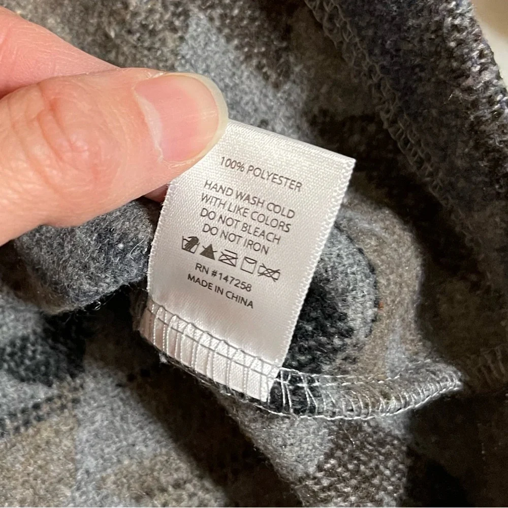 Simply Southern | Gray & Brown Aztec Patterned Jacket - Picture 7 of 14